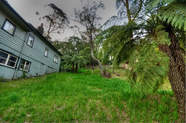 33 Dell Street, Blackheath NSW 2785
