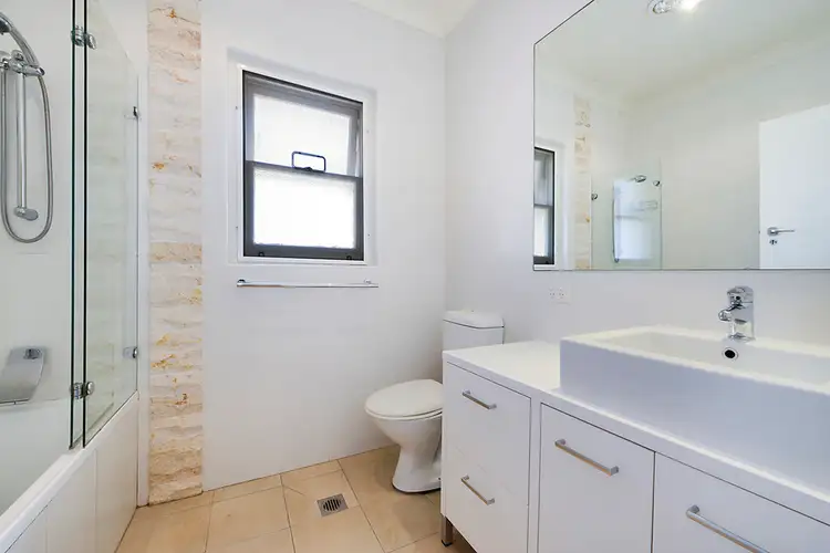 Sixth view of Homely apartment listing, 2/19 Macdonald Street, Vaucluse NSW 2030