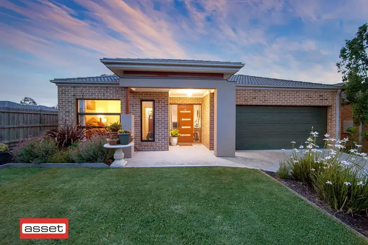 53 Malua Circuit, Sandhurst VIC 3977