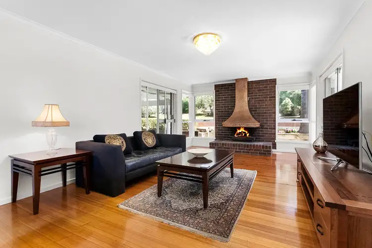 Second view of Homely house listing, 5 Silverdale Ct, Doncaster East VIC 3109