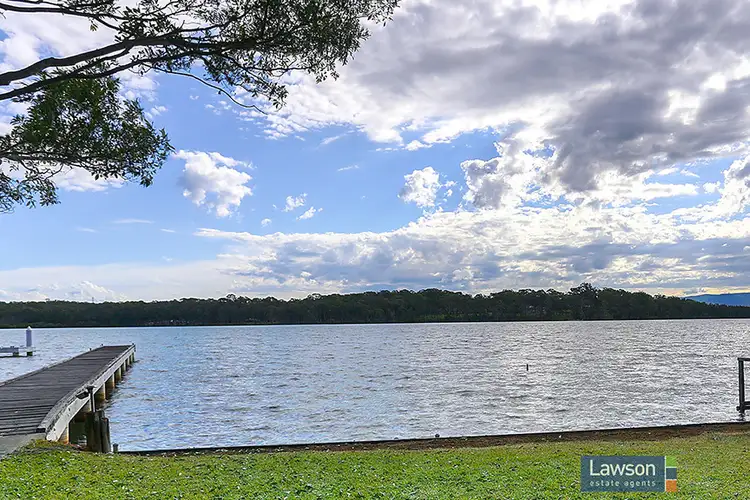10 Station Street, Bonnells Bay NSW 2264