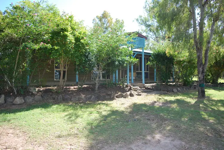 2 Brown Court, Laidley Heights QLD 4341