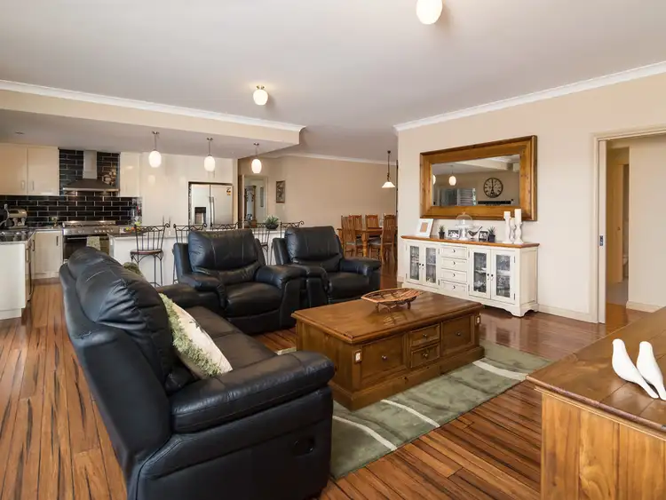 Sixth view of Homely house listing, 20 Glenalbyn Close, Strathalbyn SA 5255