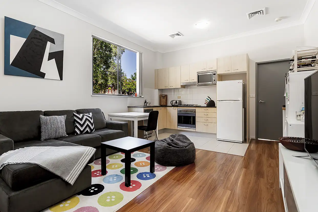 Main view of Homely unit listing, 2/166 Pacific Highway, North Sydney NSW 2060