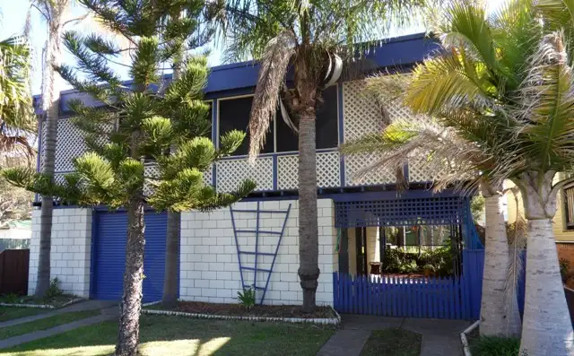 11 WUNDA AVE, Sussex Inlet NSW 2540