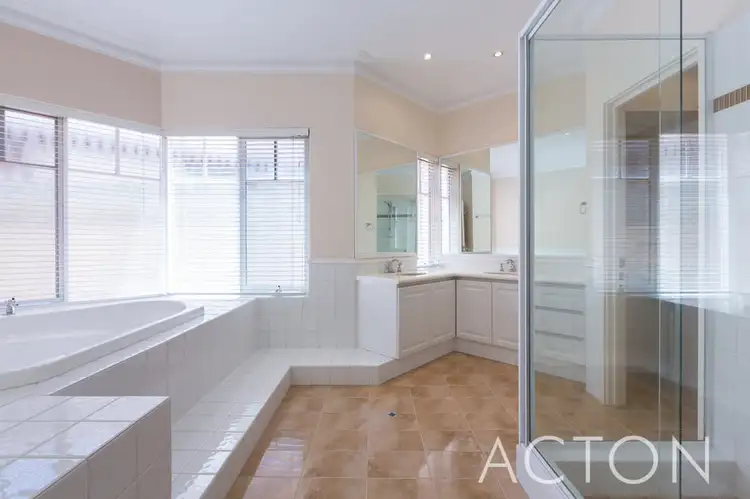 Sixth view of Homely house listing, 22 Rothsay Crescent, Menora WA 6050