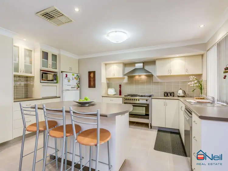 28 Farnham Place, Gosnells WA 6110