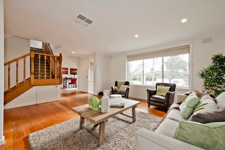 Second view of Homely house listing, 3 Townsend Court, Lalor VIC 3075