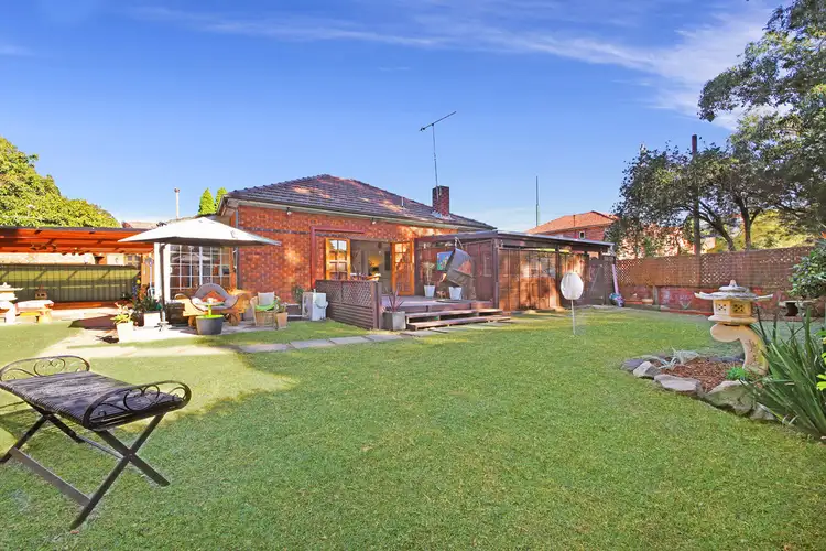 11 Warialda Street, Kogarah NSW 2217