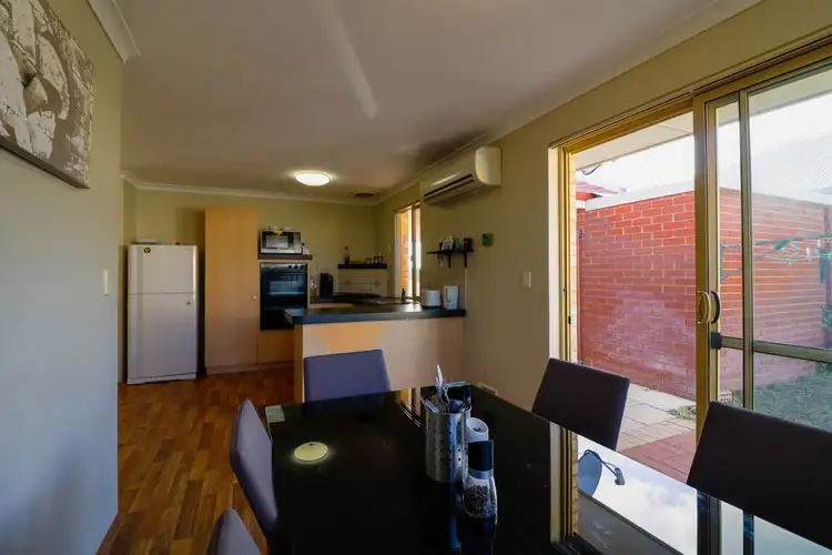 Fifth view of Homely unit listing, 3/92 Oakwood Crescent, Waikiki WA 6169