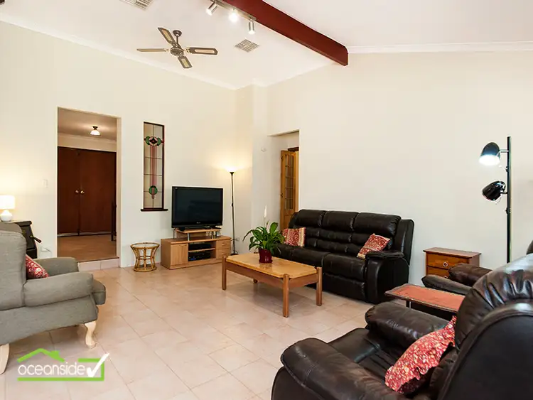 Seventh view of Homely house listing, 4 Gwedue Court, Mullaloo WA 6027