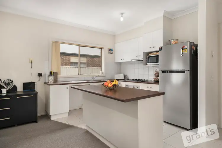 Fifth view of Homely house listing, 5 Sassafras Close, Pakenham VIC 3810