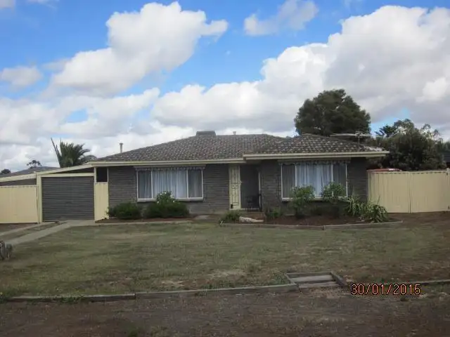 2 Rothesay Place, Melton West VIC 3337