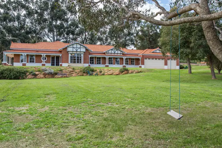 5 Cartland Court, Bedfordale WA 6112