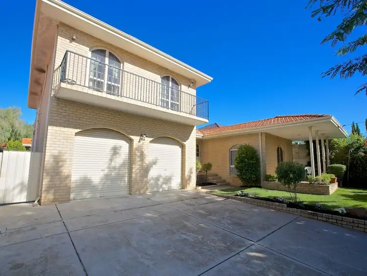 38 Cricklewood Way, Carine WA 6020