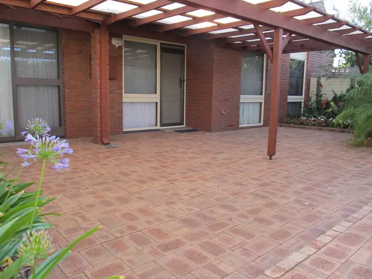 Fifth view of Homely house listing, 1/9 Glencairn Way, Parkwood WA 6147