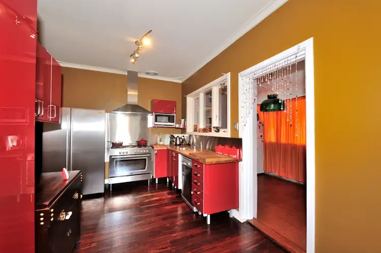 6 Delphinus Place, Rockingham WA 6168