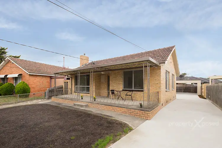 1/37 Kanooka Grove, Doveton VIC 3177