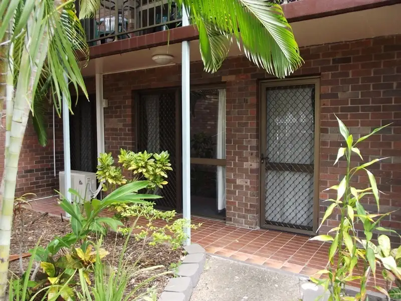 Main view of Homely unit listing, 11/16 Old Common Road, Belgian Gardens QLD 4810