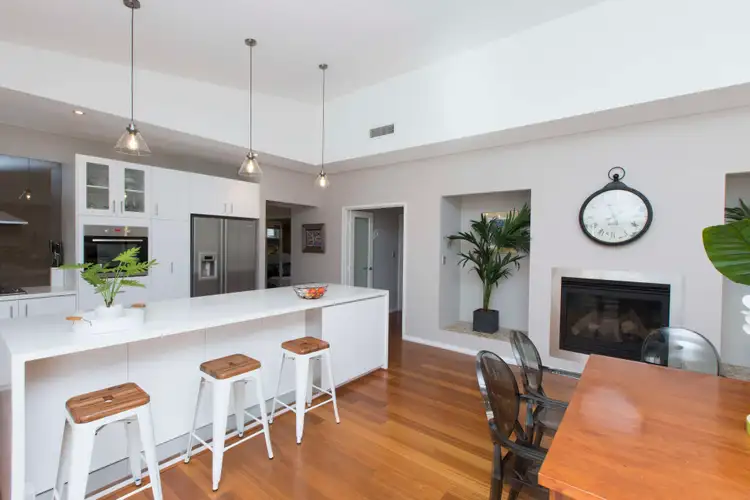 Sixth view of Homely house listing, 8 Hamelin Drive, Munster WA 6166