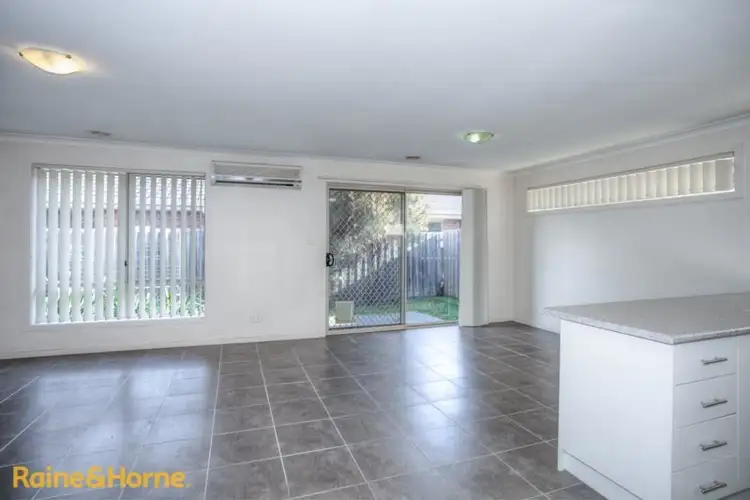 Fifth view of Homely unit listing, 2/17 Grout Court, Sunbury VIC 3429