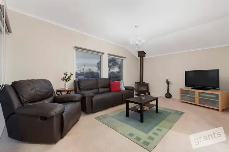 Second view of Homely house listing, 4 Jason Close, Berwick VIC 3806