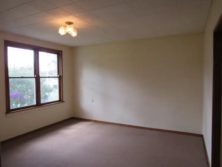 Fourth view of Homely house listing, 25 Van Dieman Crescent, Fairfield West NSW 2165