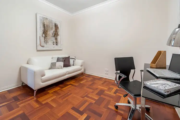 Sixth view of Homely house listing, 17 Cascade Terrace, Craigieburn VIC 3064