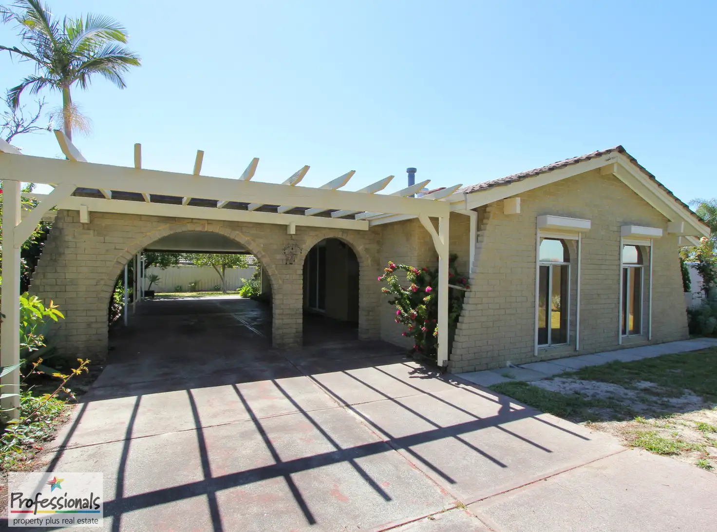 Main view of Homely house listing, 13 Limbee Glade, Huntingdale WA 6110
