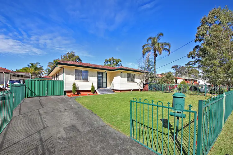 34 Niland Crescent, Blackett NSW 2770