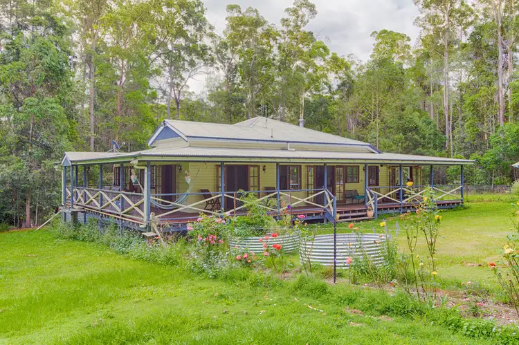 9 Timbertop Terrace, Lake Macdonald QLD 4563