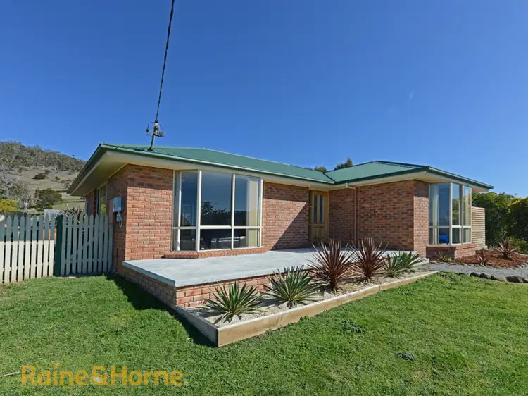 42 Bourbon Avenue, Richmond TAS 7025
