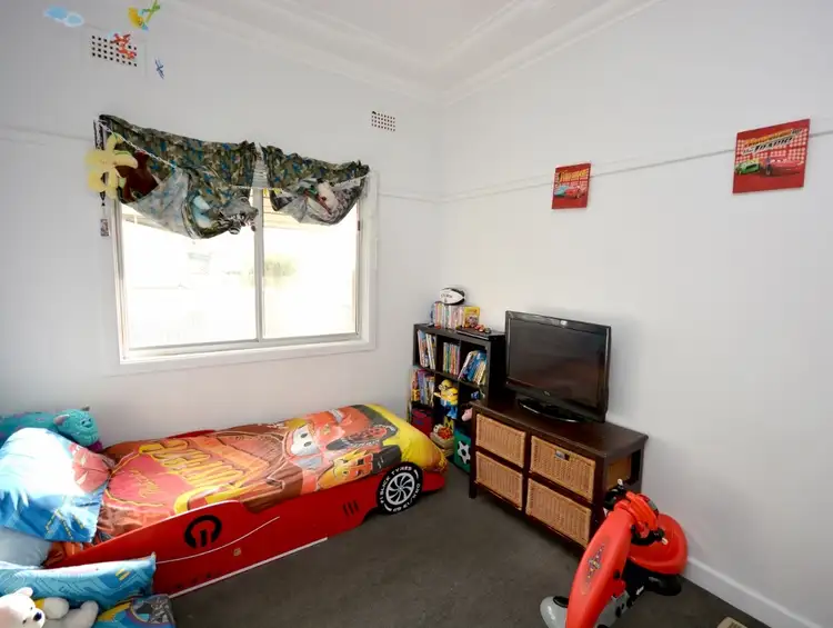 Fourth view of Homely house listing, 19 Griffin Avenue, Griffith NSW 2680