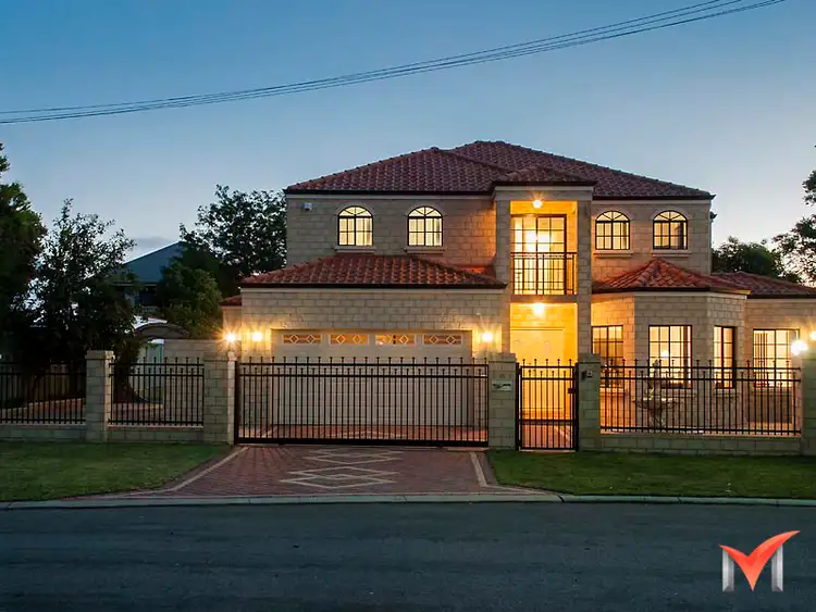 10 Bridget Place, Shelley WA 6148