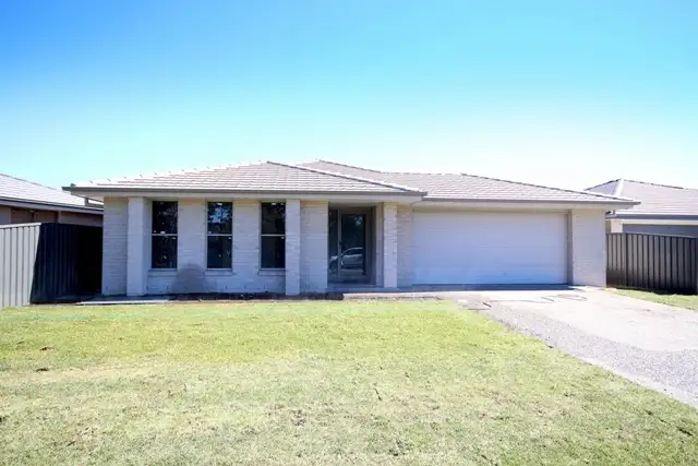 16 Glenview Drive, Wauchope NSW 2446