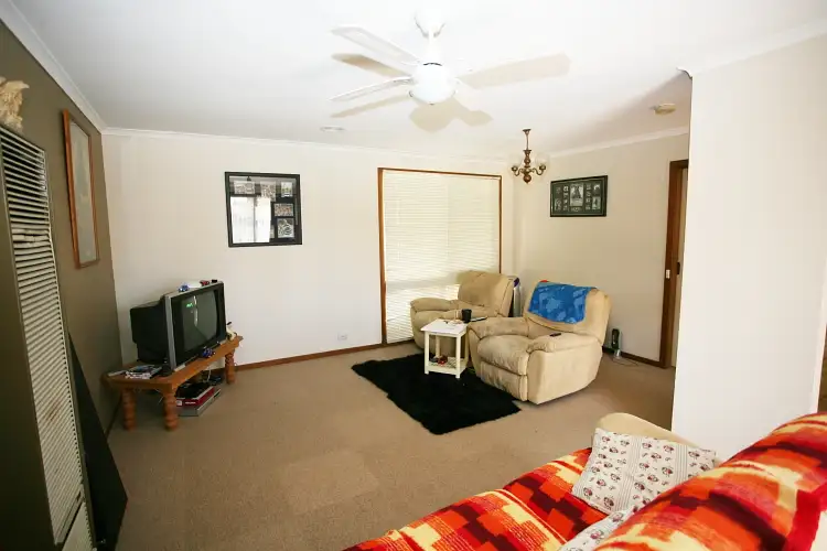 Fourth view of Homely house listing, 98 Kookaburra Avenue, Werribee VIC 3030