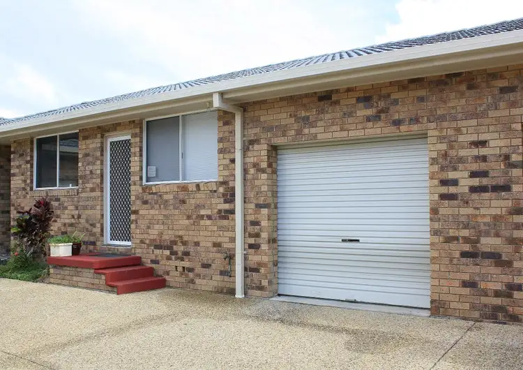 2/22 Waratah Avenue, Yamba NSW 2464