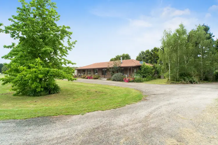 841 Bacchus Marsh Road, Bullengarook VIC 3437