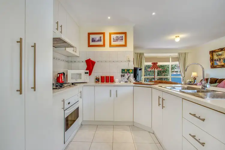 7 Park Parade, Altona VIC 3018