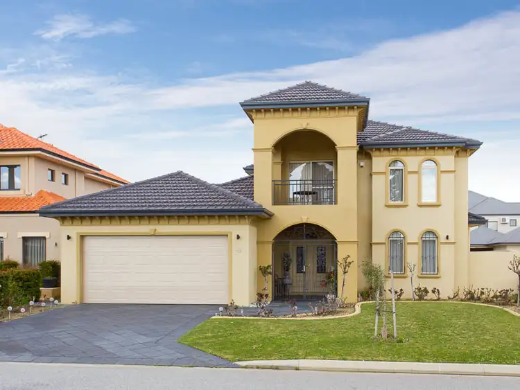 6 Cranberry Gardens, Stirling WA 6021