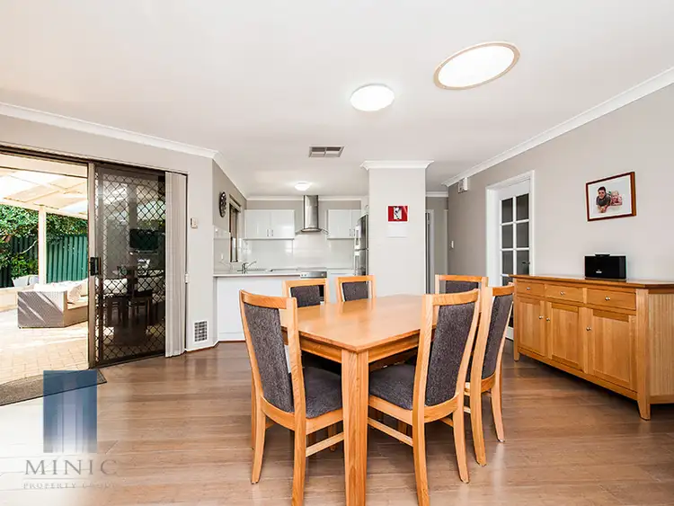 7A Connelly Way, Booragoon WA 6154