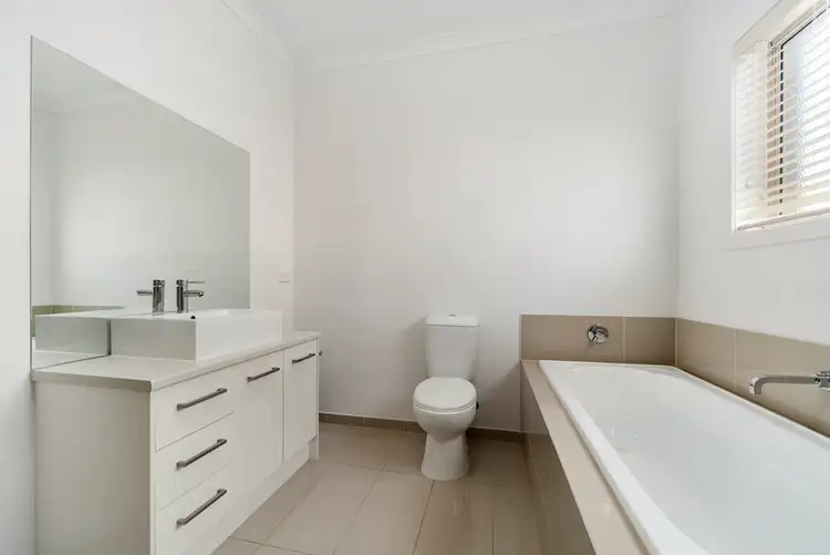 Sixth view of Homely house listing, Unit 1/4 Francis Crescent, Gisborne VIC 3437