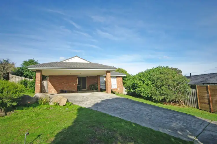 Main view of Homely house listing, 8 Hunter Rise, Endeavour Hills VIC 3802