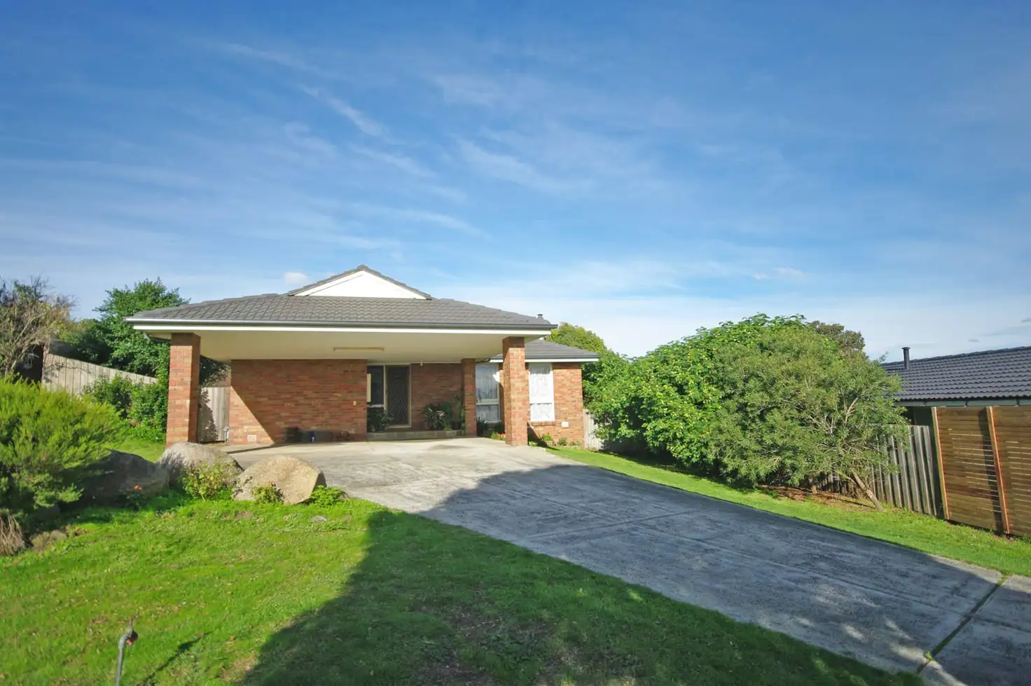 Main view of Homely house listing, 8 Hunter Rise, Endeavour Hills VIC 3802