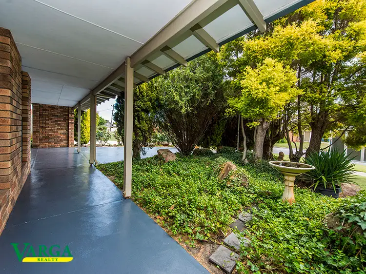 Second view of Homely house listing, 5 Chelmer Way, Willetton WA 6155