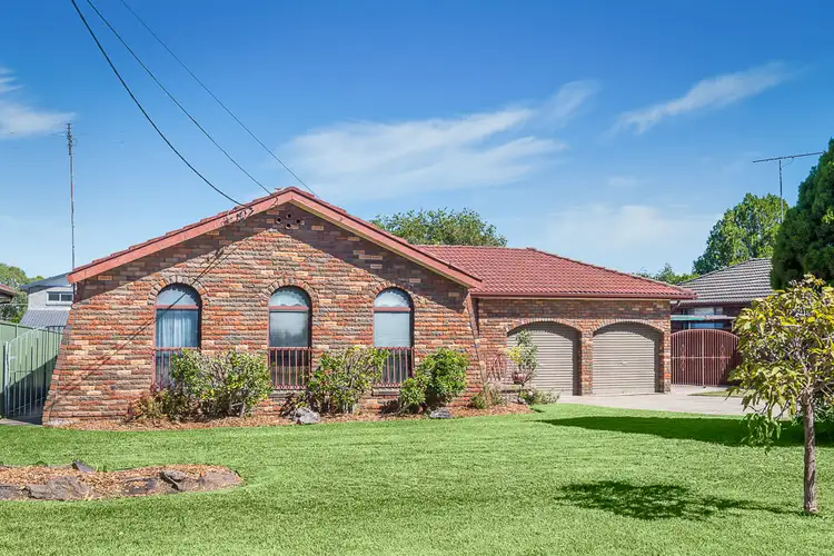 18 Windermere Crescent, Panania NSW 2213