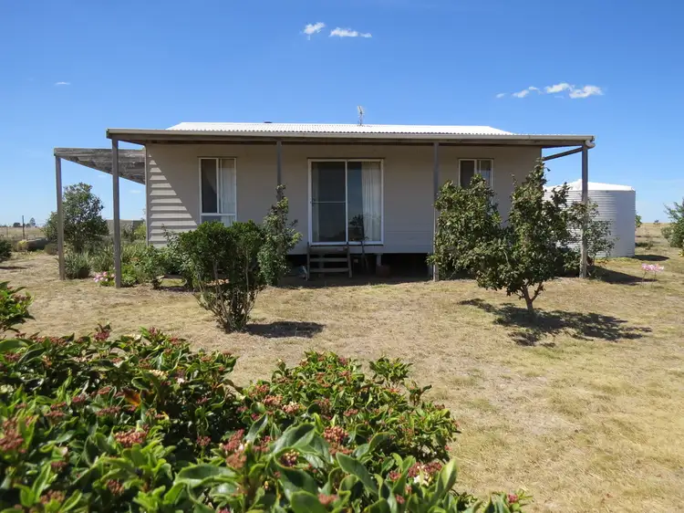 25 Dickson Road, Clunes VIC 3370