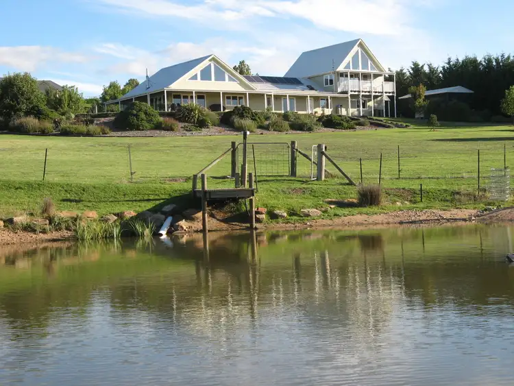63 Arabella Place, Bathurst NSW 2795
