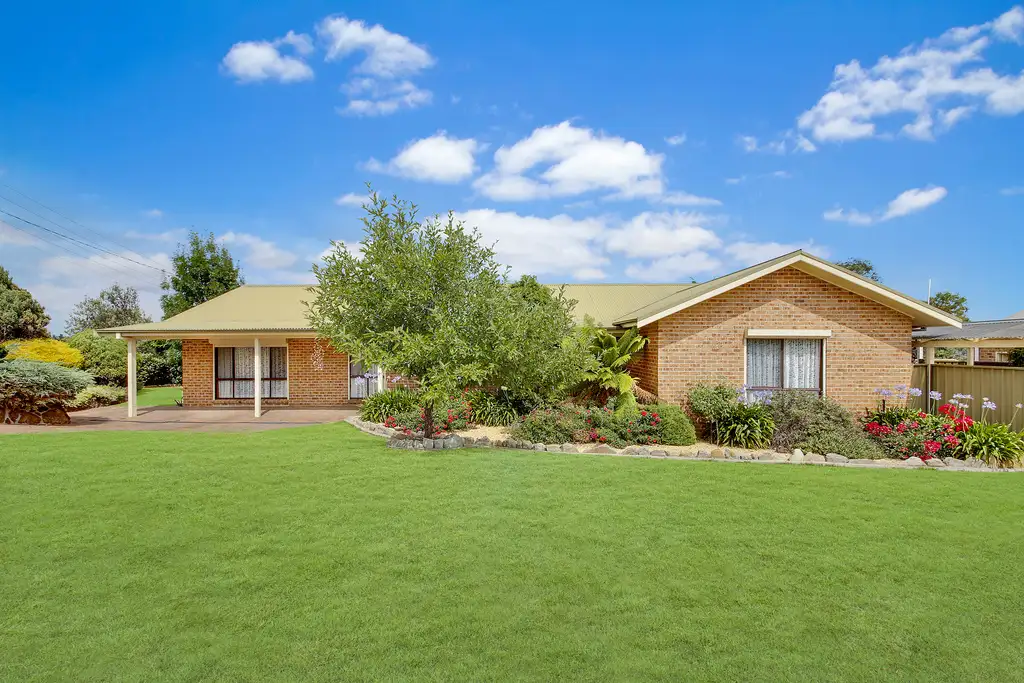Main view of Homely house listing, 2 Leeson Street, Goulburn NSW 2580