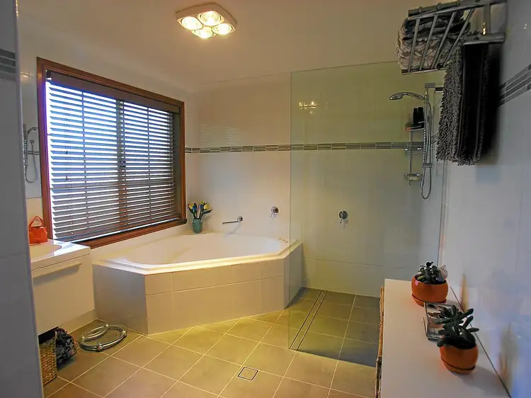 Fourth view of Homely house listing, 37 Braemar Circuit, Orange NSW 2800